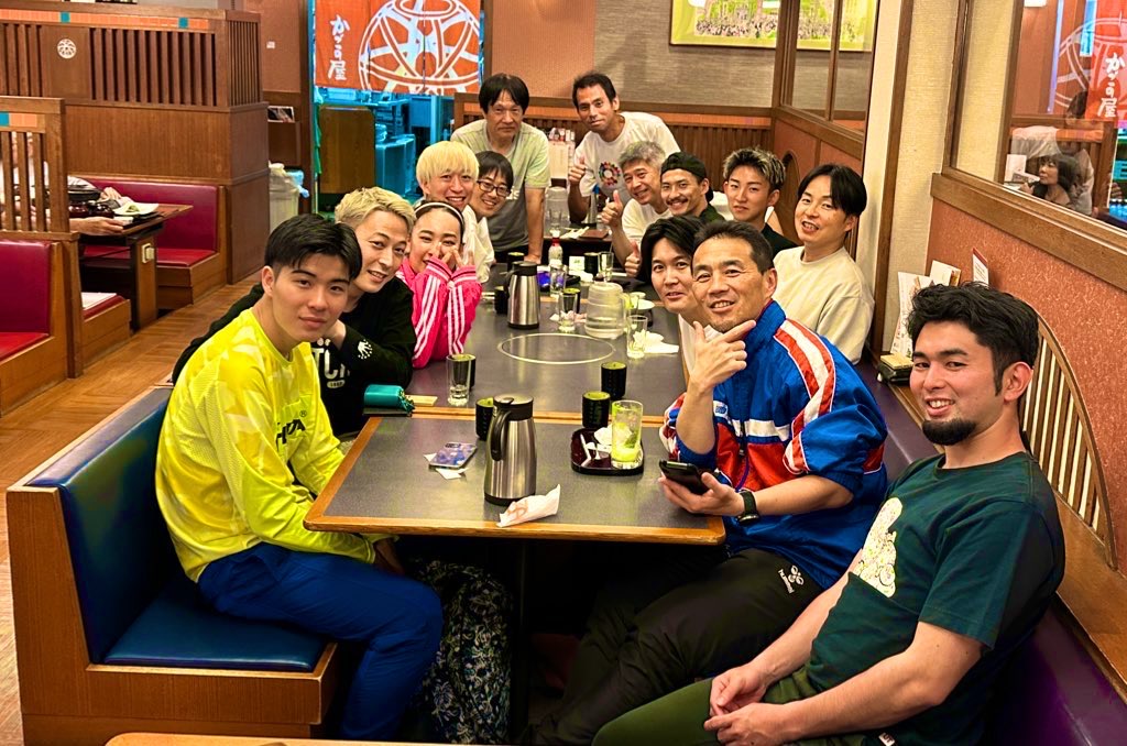 食事会